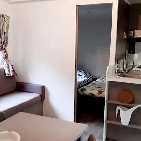 Holiday home Mobile Moderne Dans Un 4 Etoiles Avec Piscine A 300m De La !